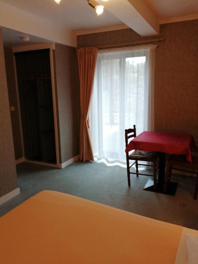 Le Casse Noisettes Hotel Gourin Luaran gambar